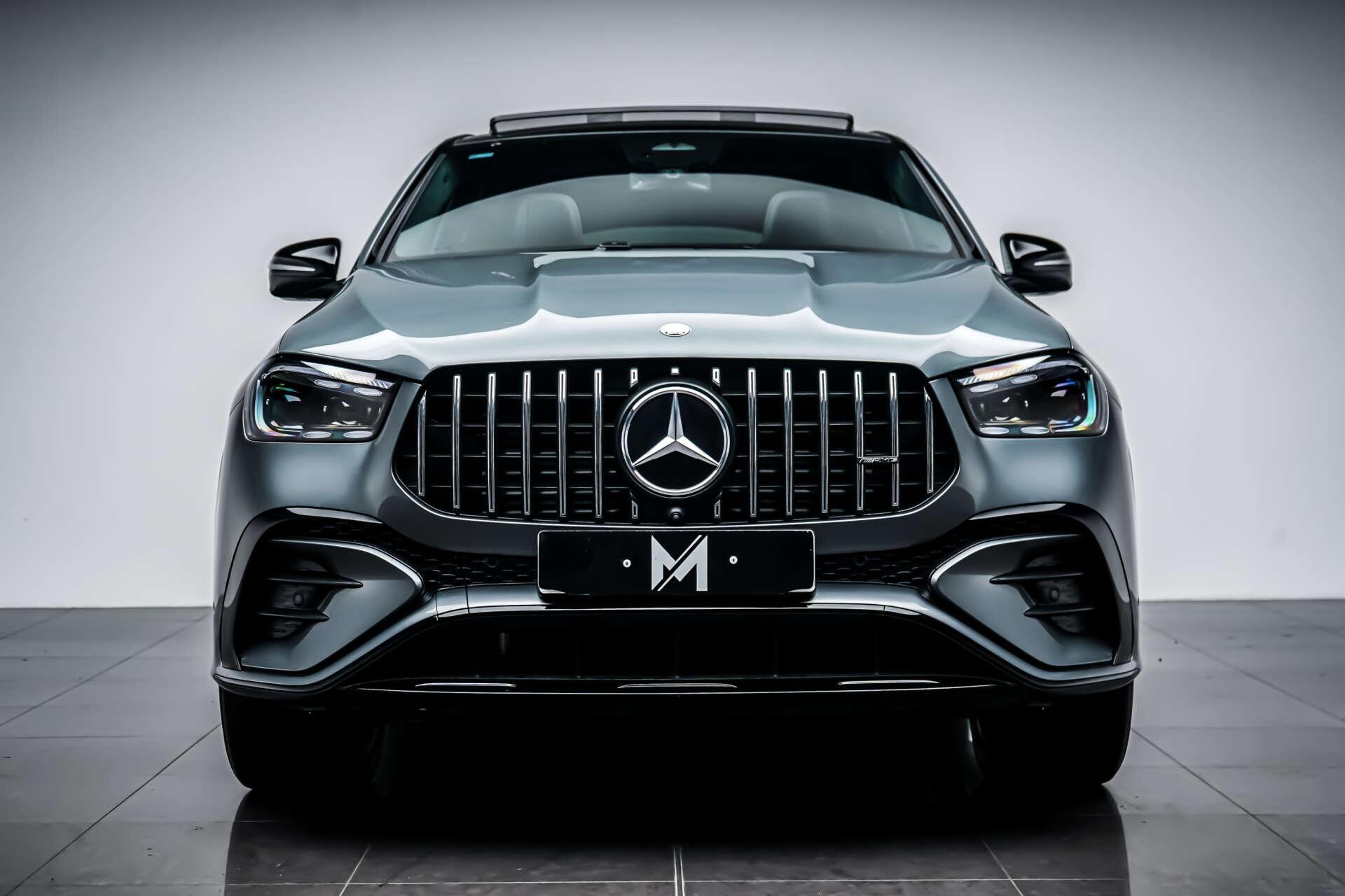 Mercedes-Benz Gle view 2