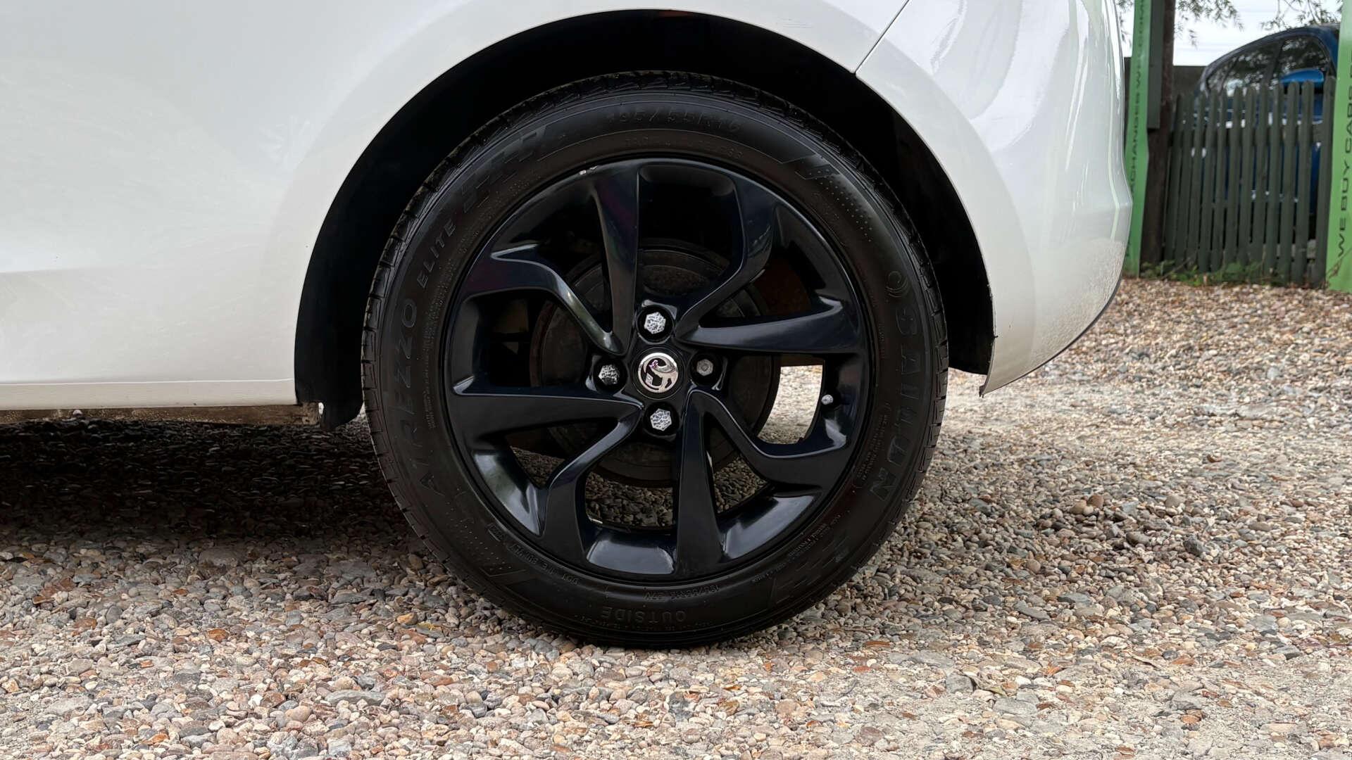 Vauxhall Corsa view 32