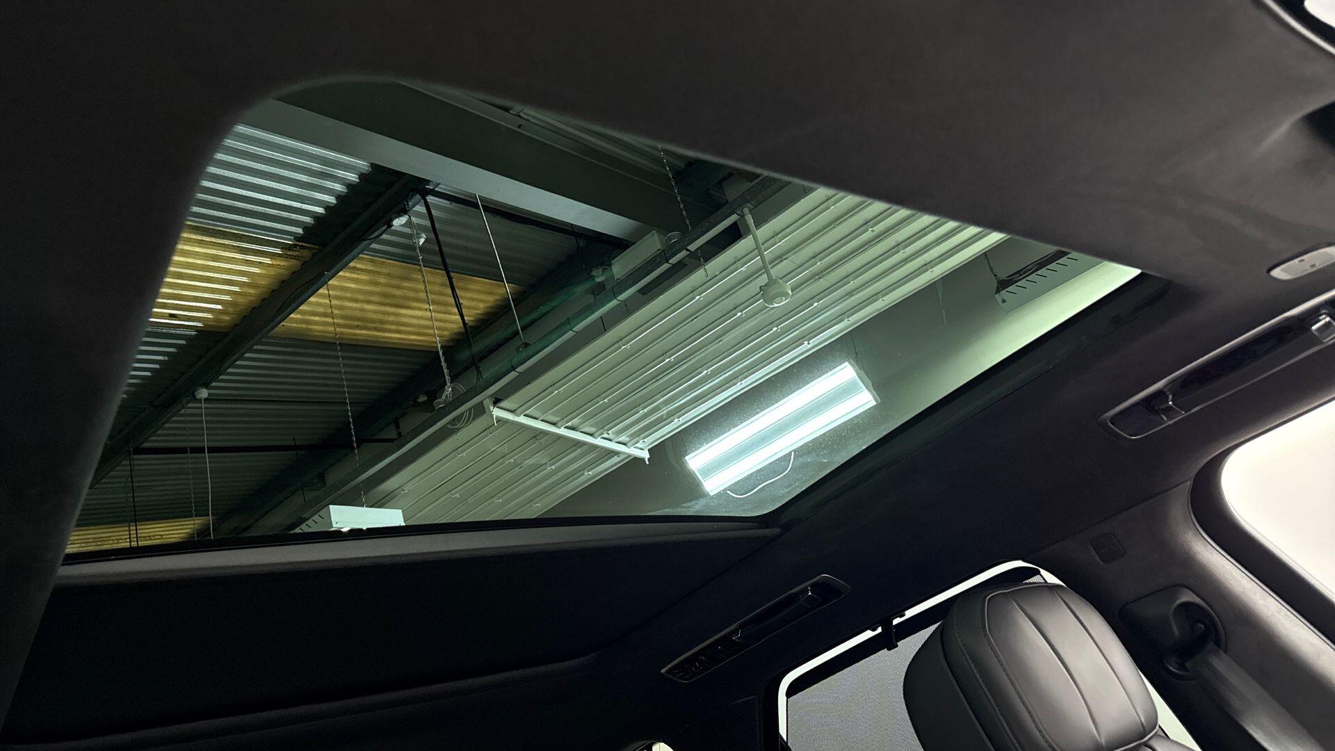 Land Rover Range Rover Sport view 23