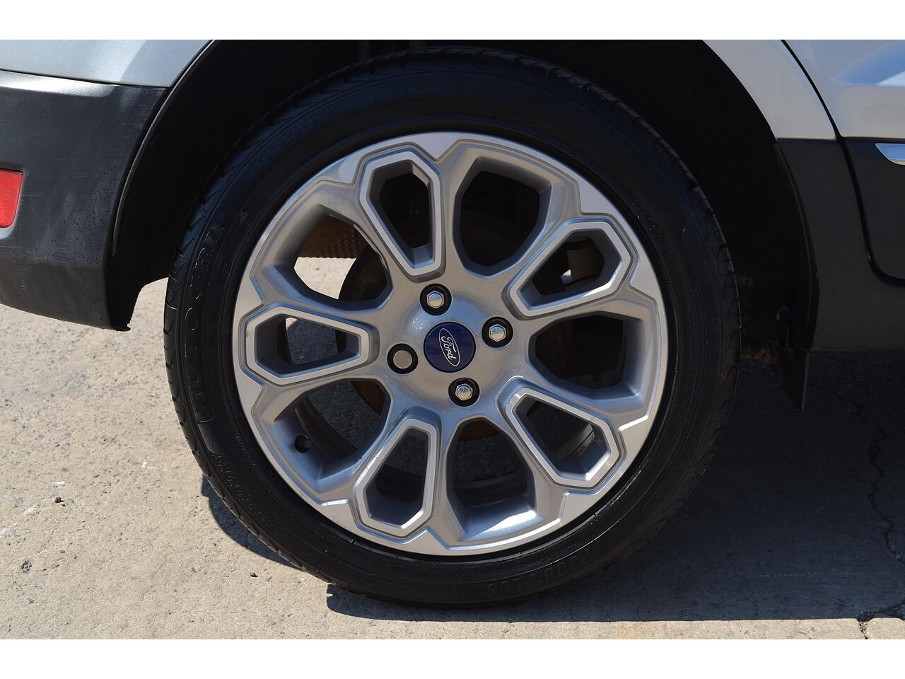 Ford EcoSport view 20