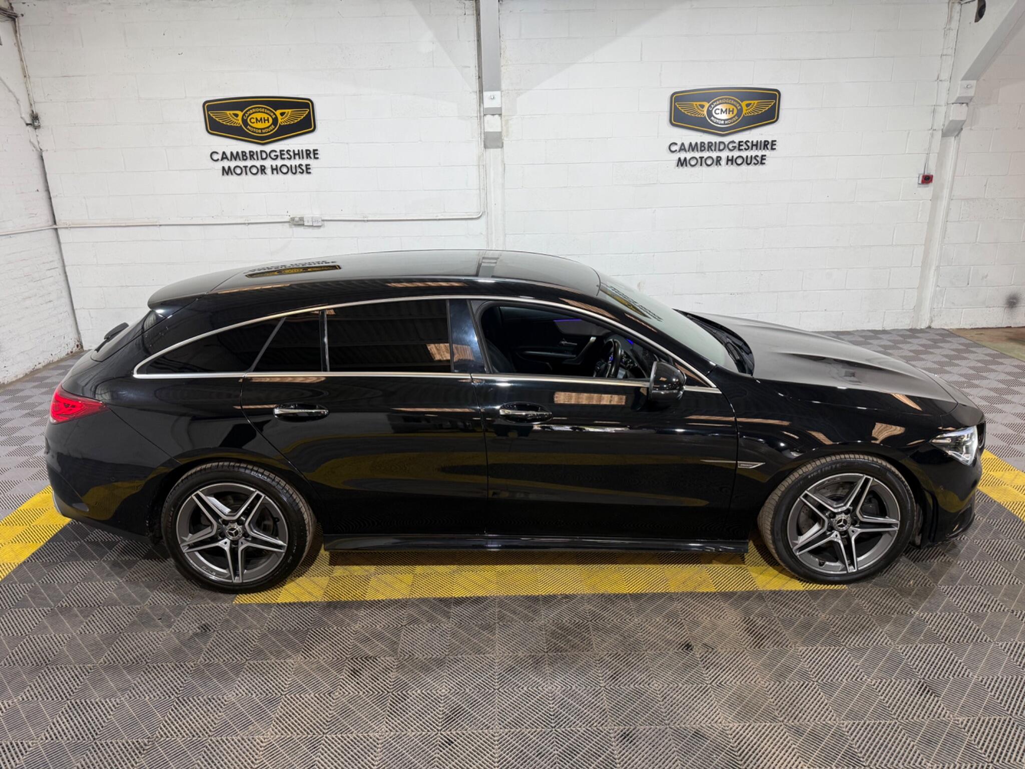 Mercedes-Benz Cla view 14