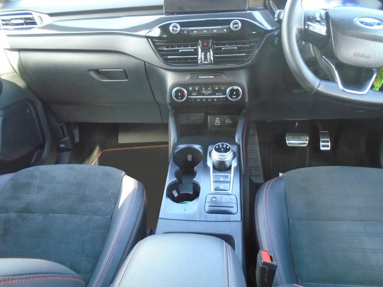Ford Kuga view 10