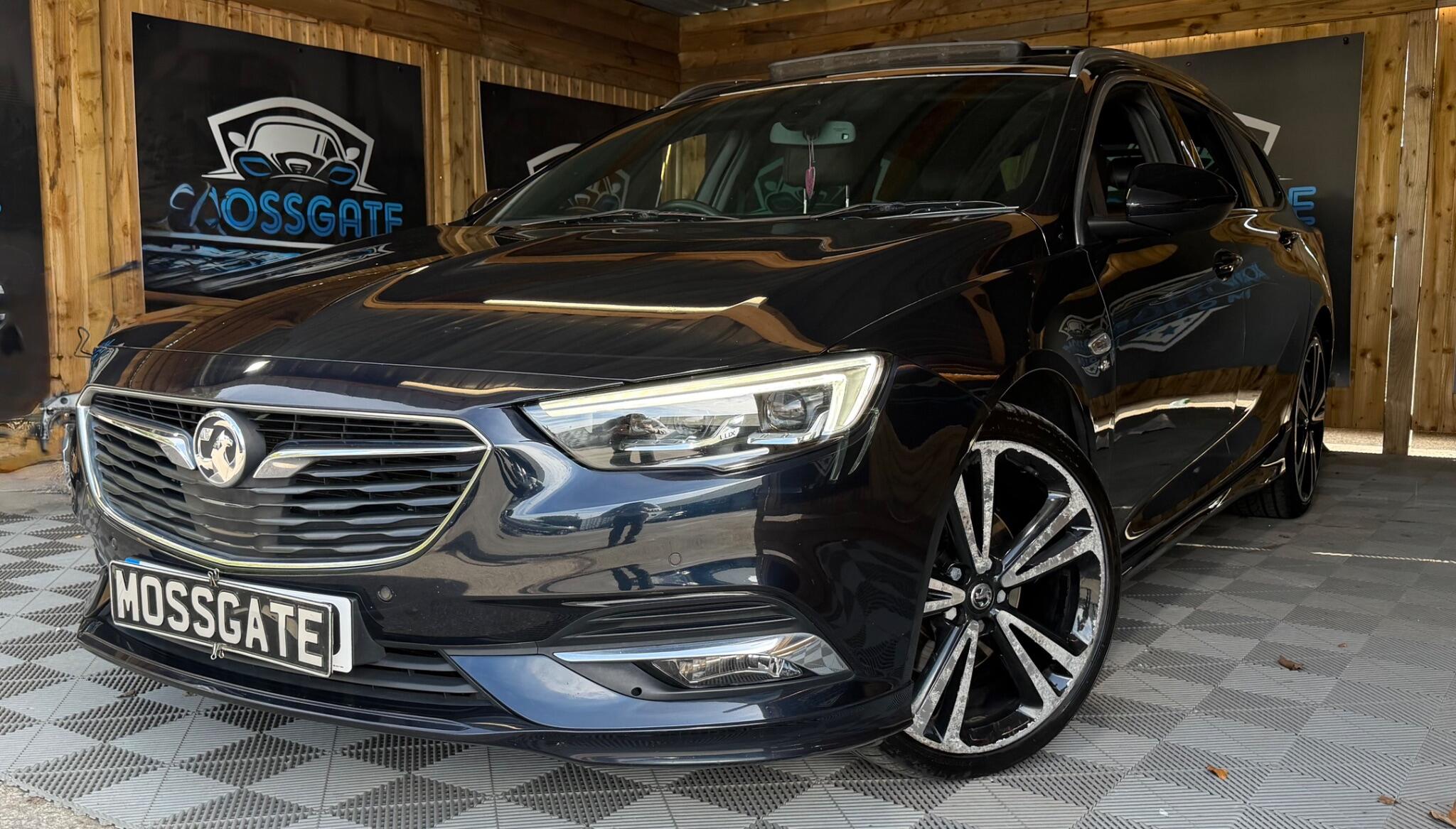 Vauxhall Insignia view 6