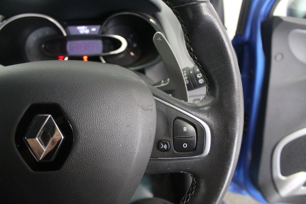 Renault Clio view 50