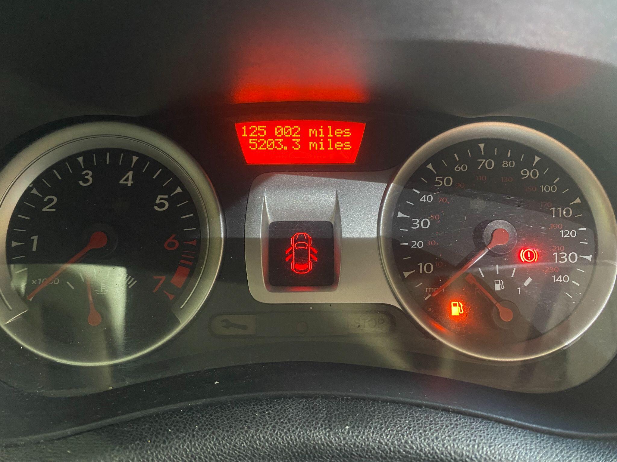 Renault Clio view 12