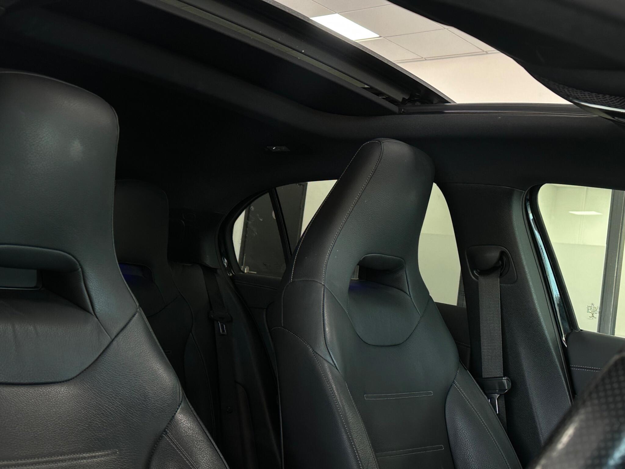 Mercedes-Benz A Class view 24