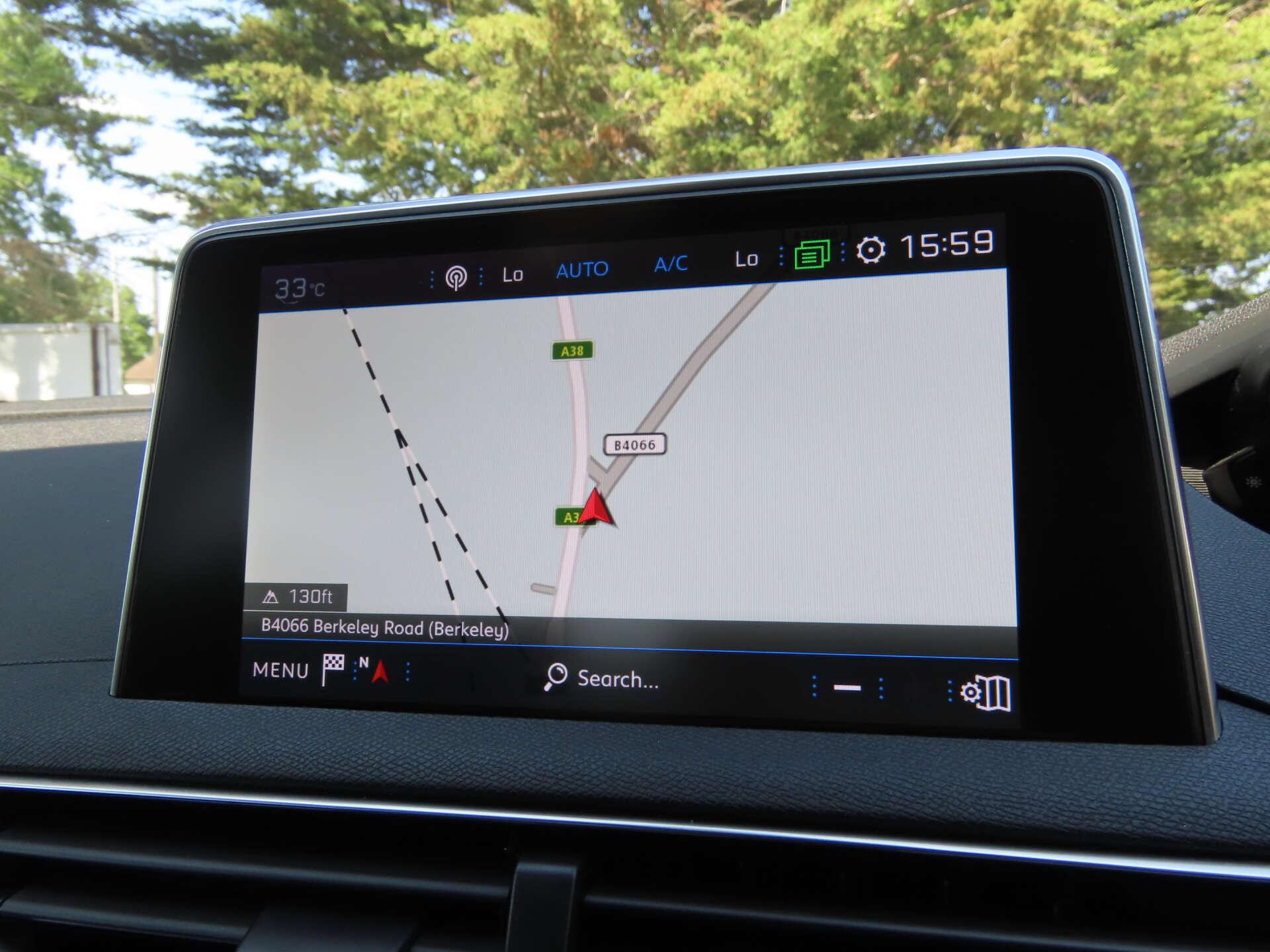 Peugeot 5008 view 11