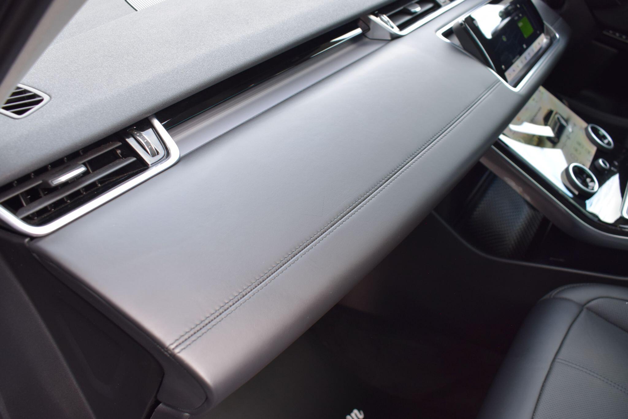 Land Rover Range Rover Evoque view 22