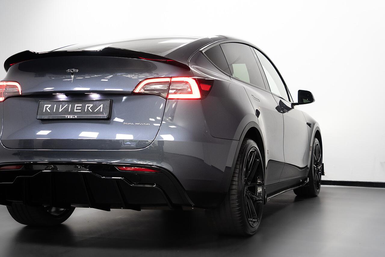 Tesla Model Y view 37