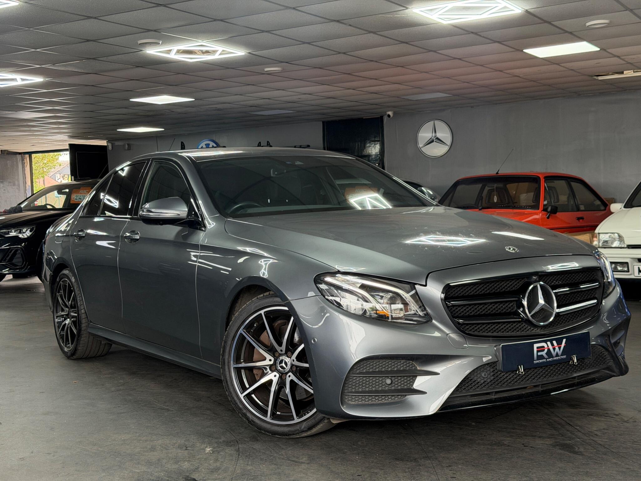 Mercedes-Benz E Class view 4