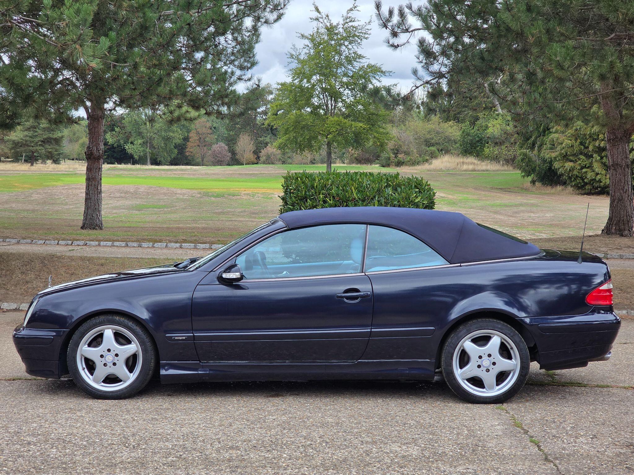 Mercedes-Benz CLK view 6
