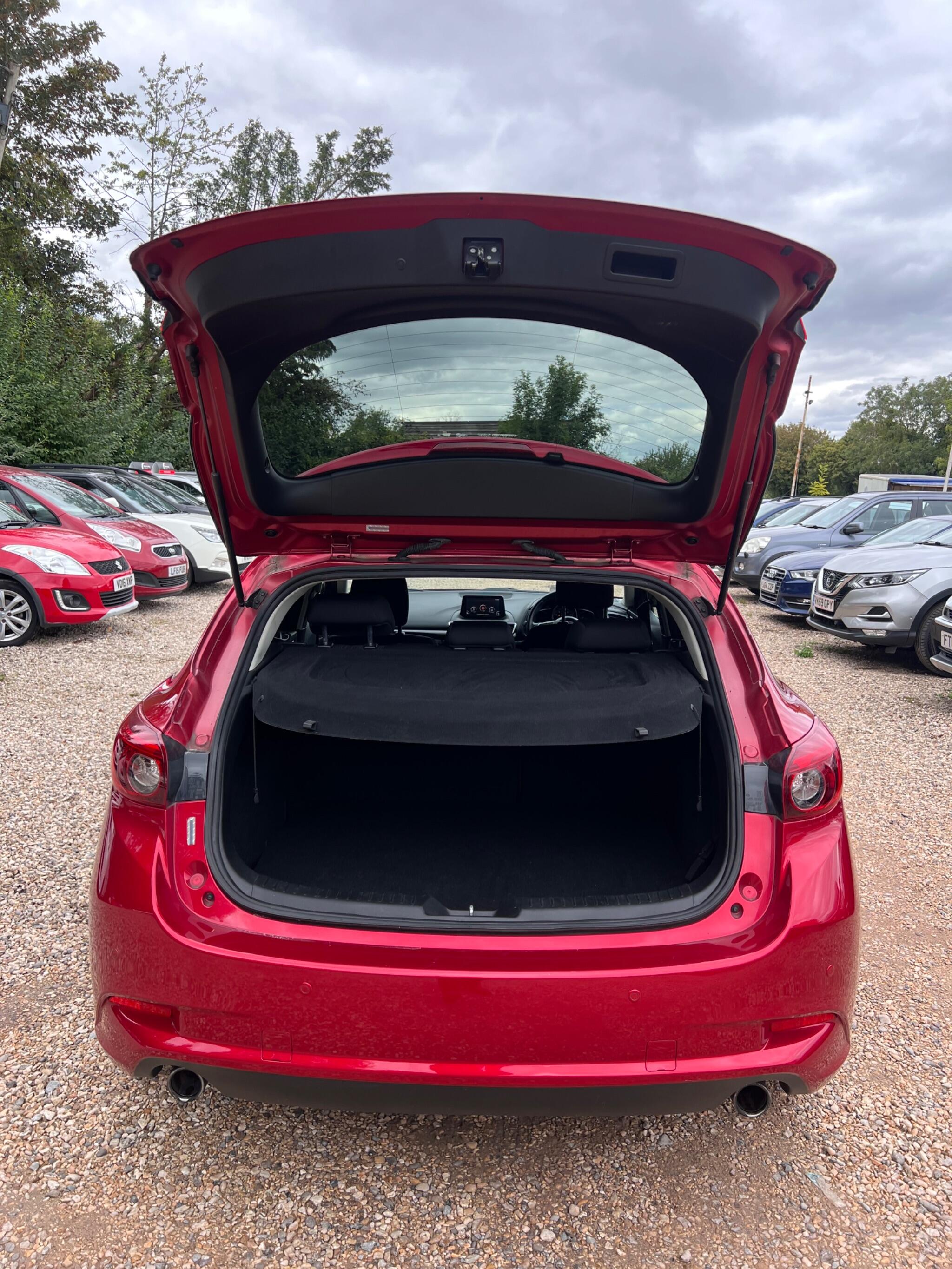 Mazda Mazda3 view 20