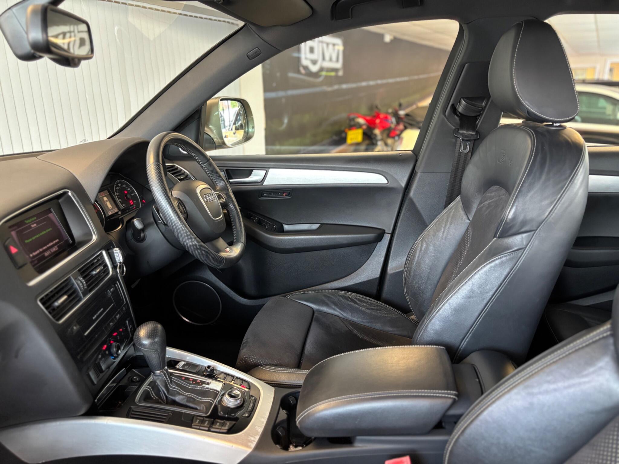 Audi Q5 view 29