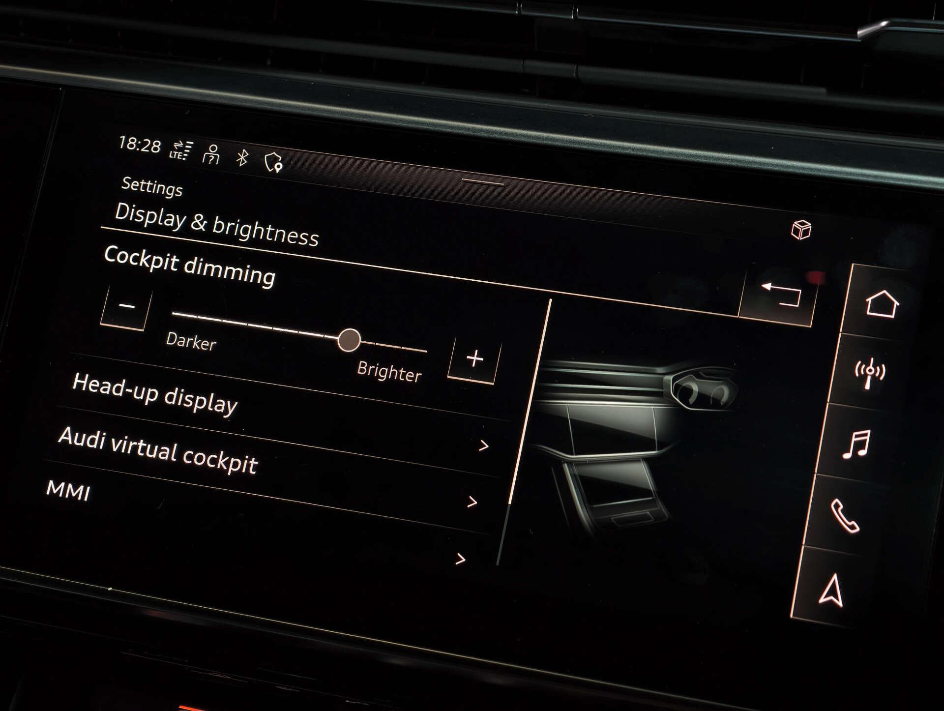 Audi SQ7 view 61