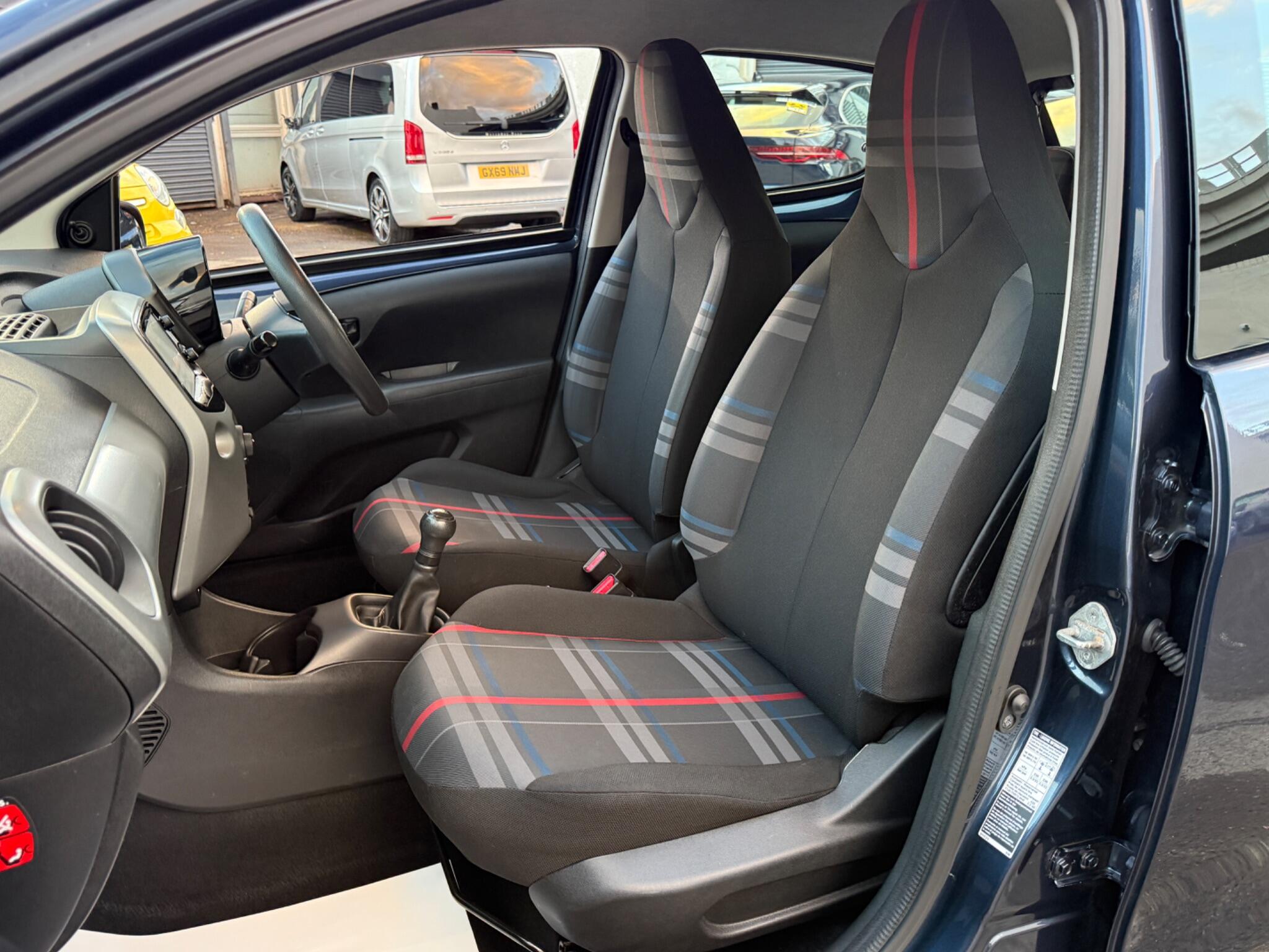 Peugeot 108 - Image 44
