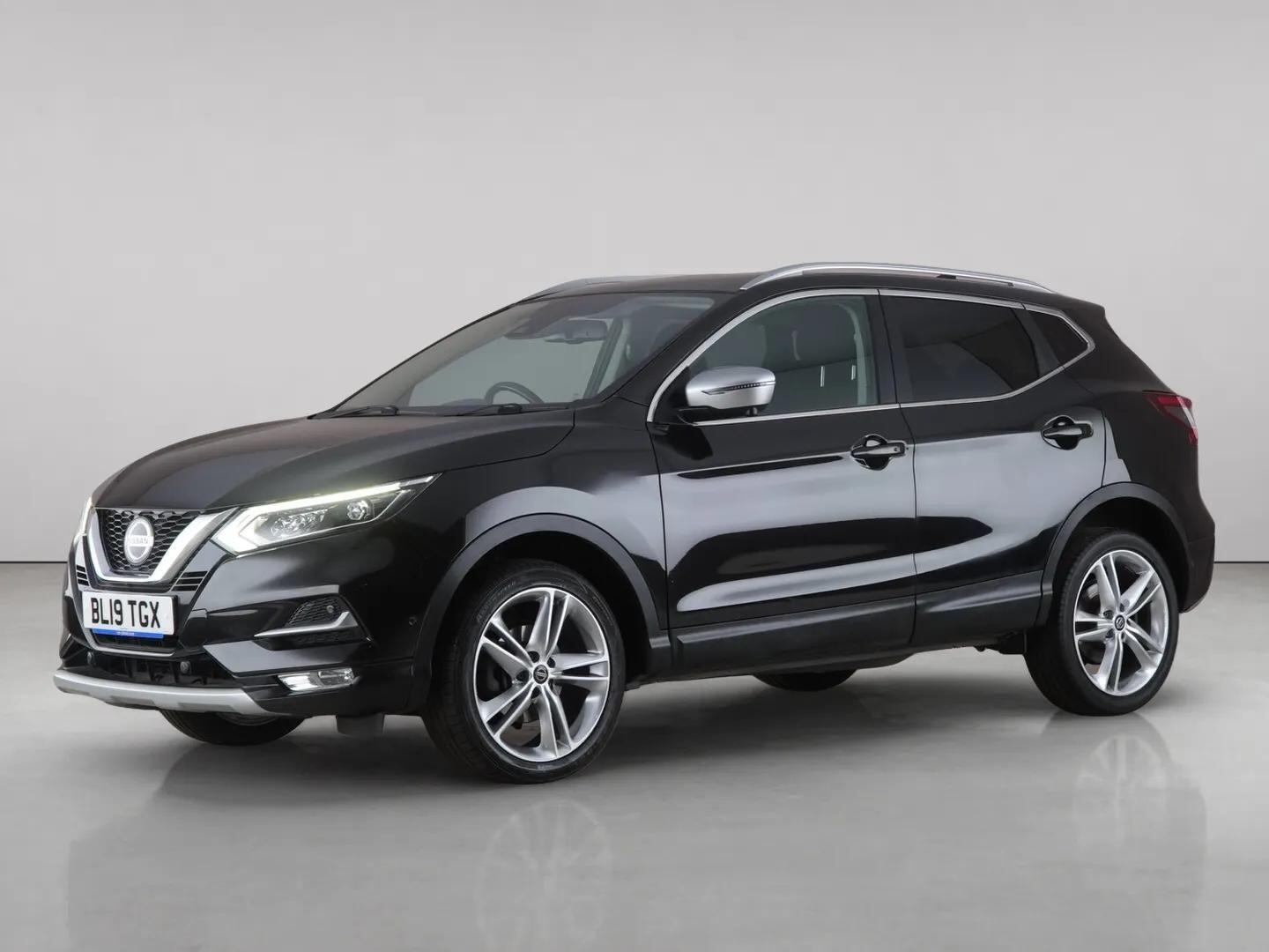 Nissan Qashqai view 2