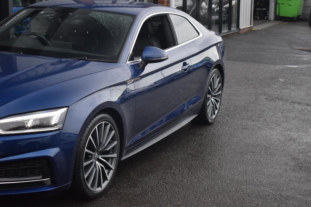 Audi A5 view 24