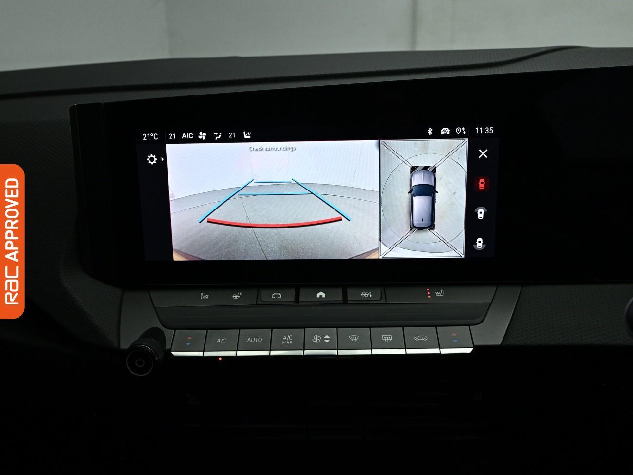 Vauxhall Astra view 18