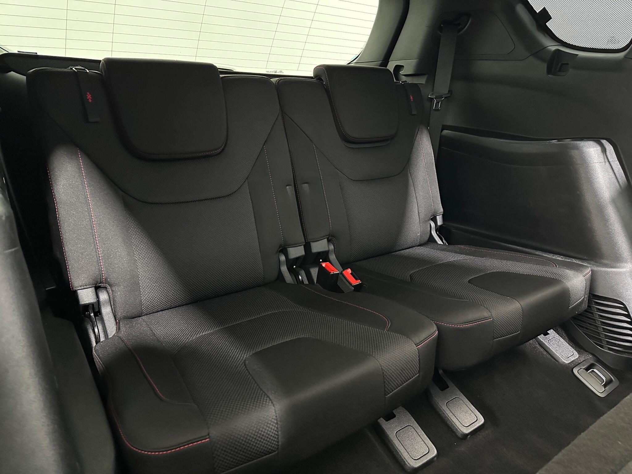 Ford S-Max view 44