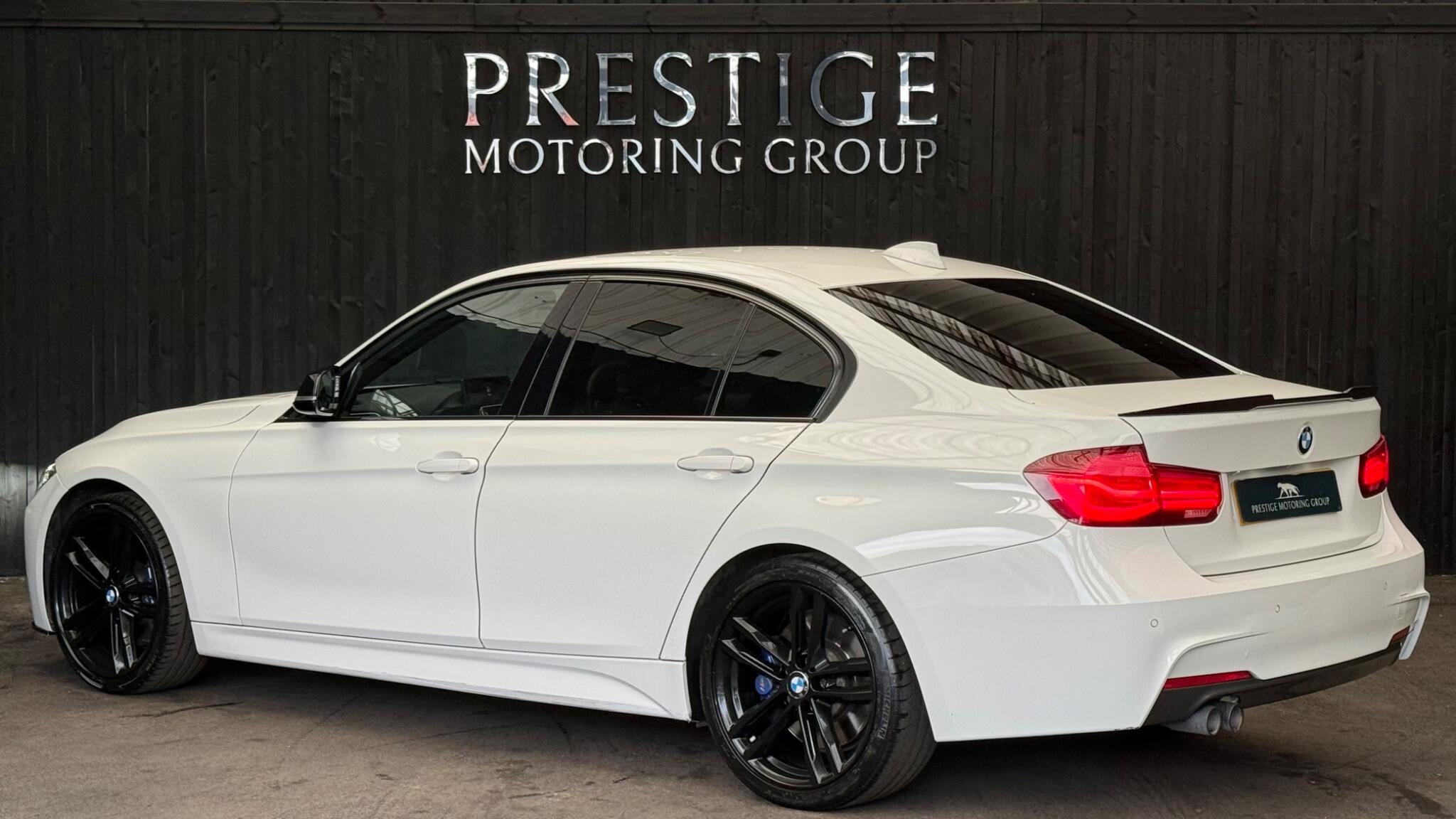 BMW 3 Series view 8