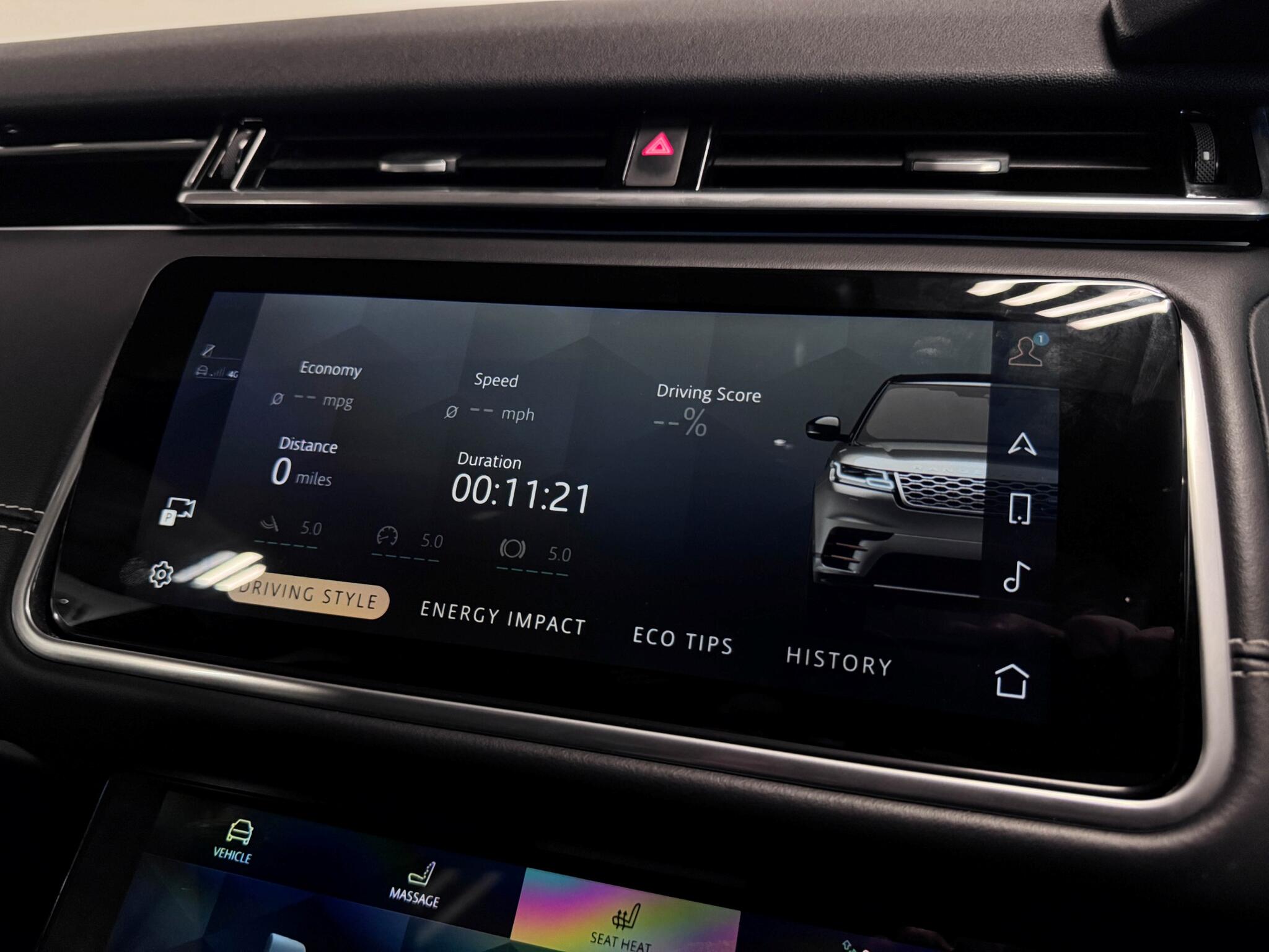 Land Rover Range Rover Velar view 53
