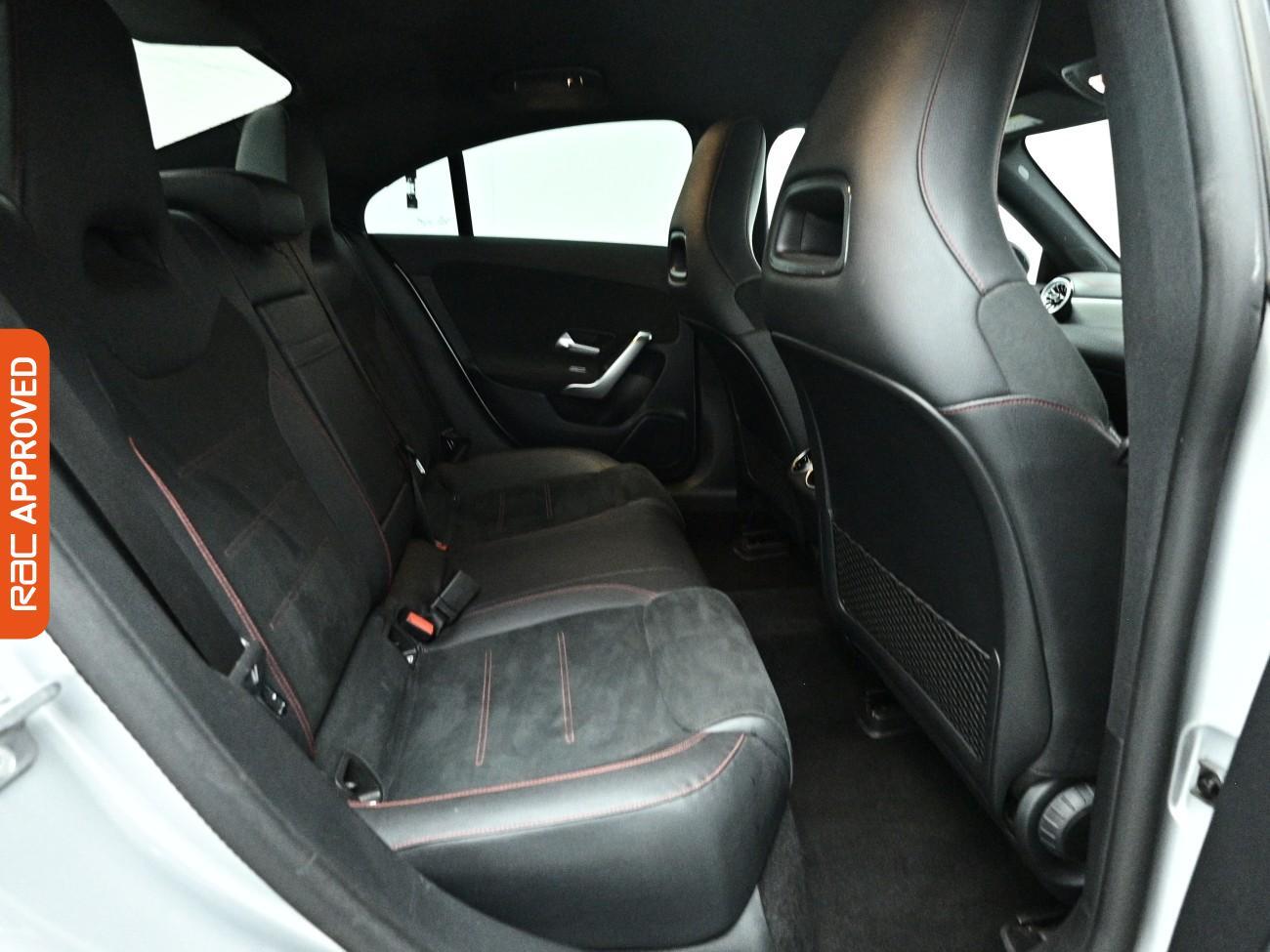 Mercedes-Benz Cla view 12