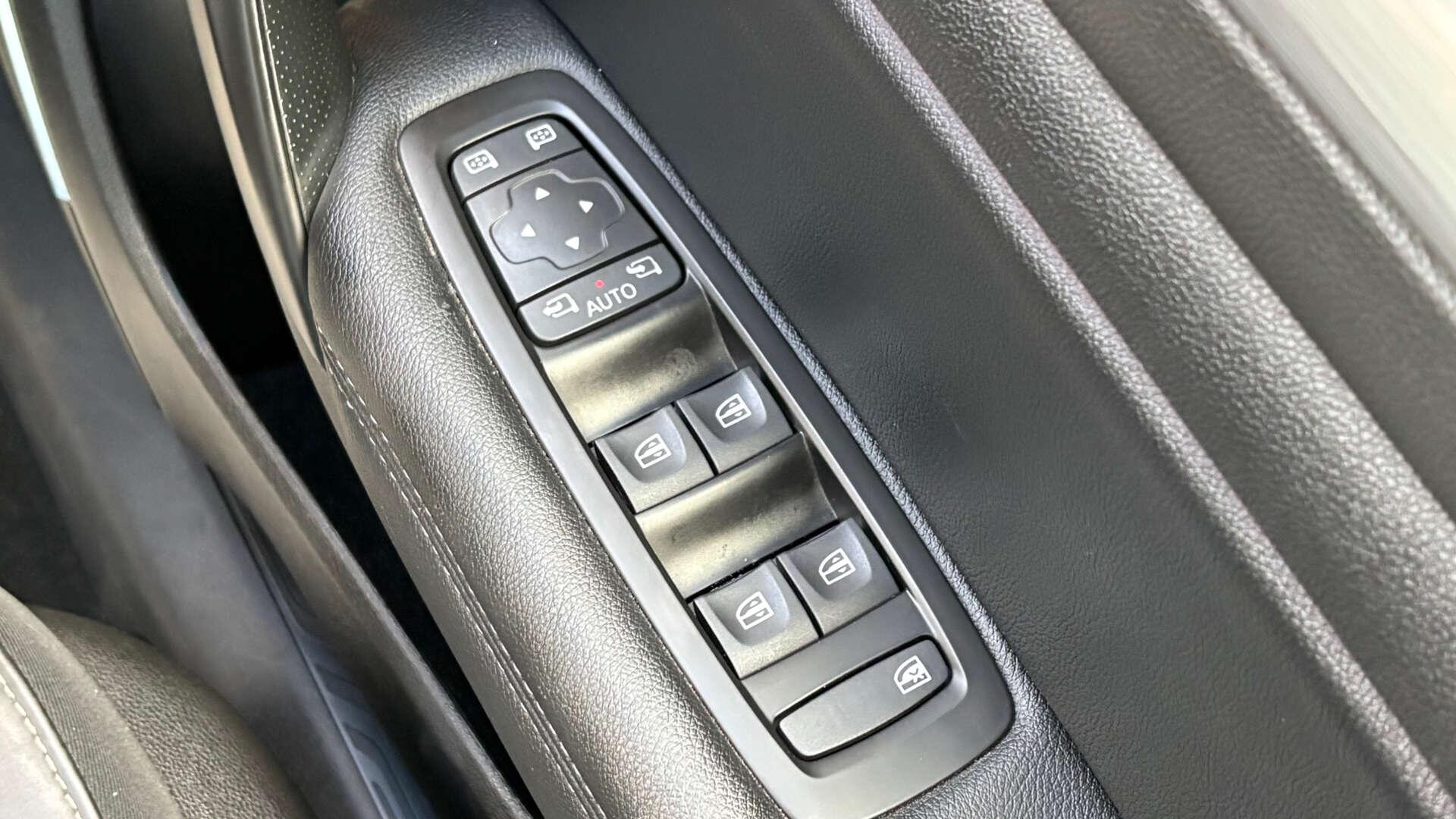 Renault Megane view 23