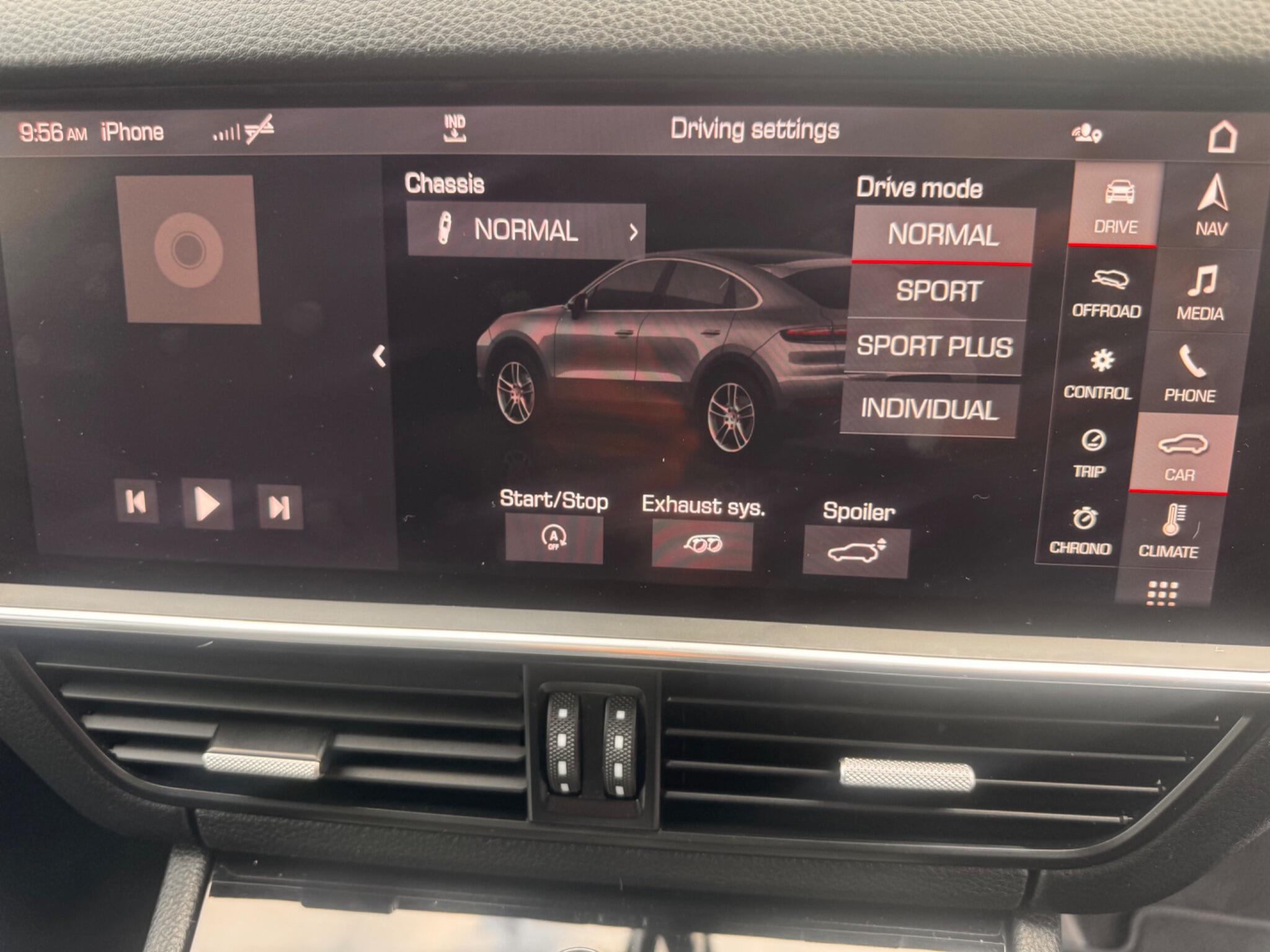 Porsche Cayenne view 46