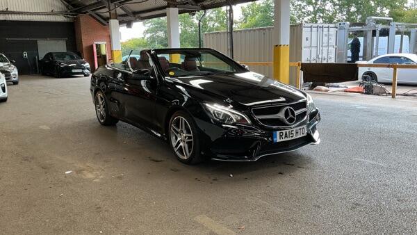 Mercedes-Benz E Class view 3