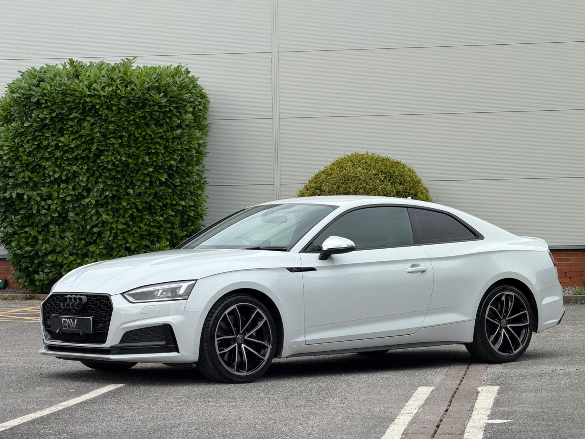 Audi S5 view 34