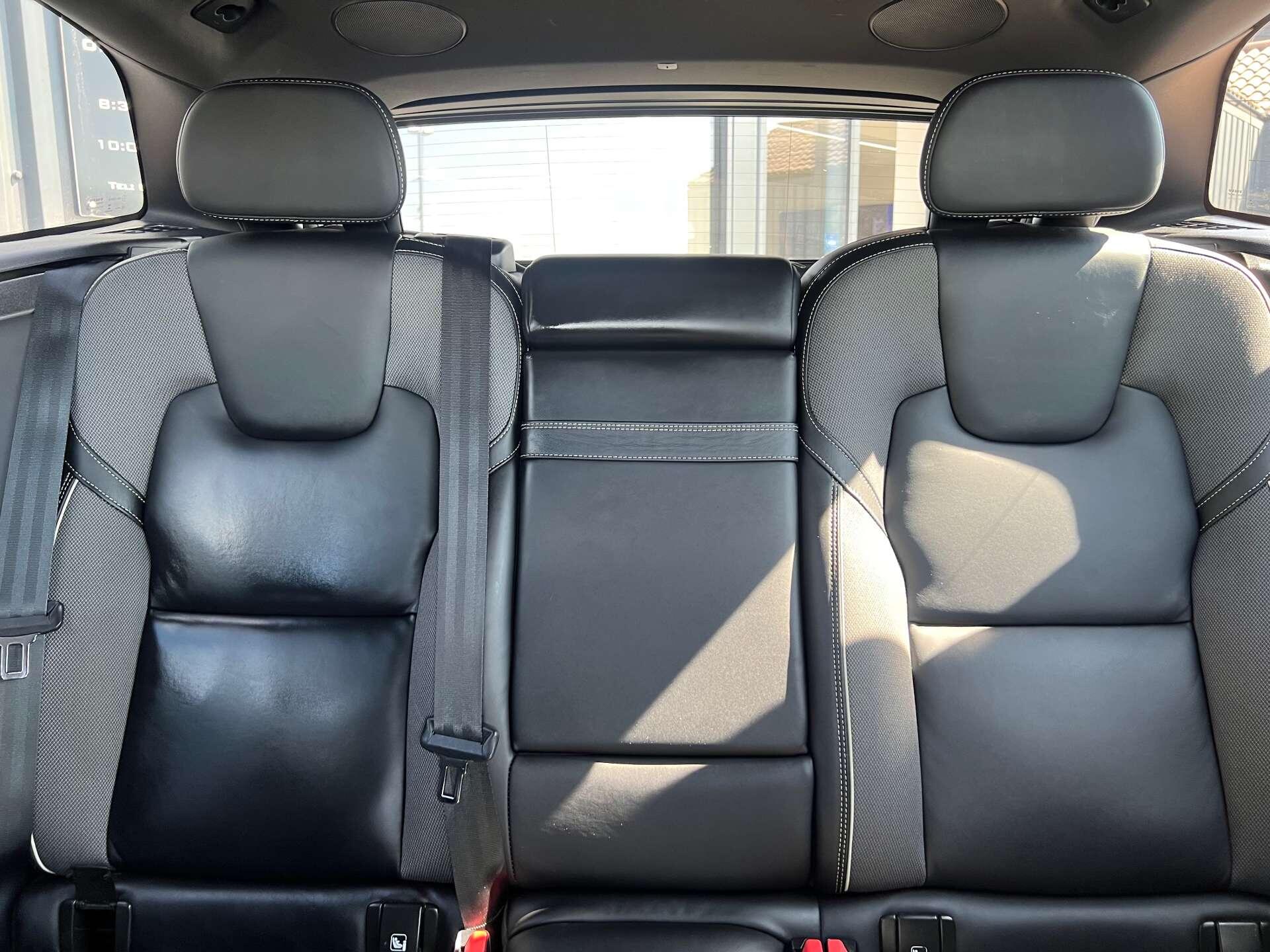 Volvo XC60 view 37