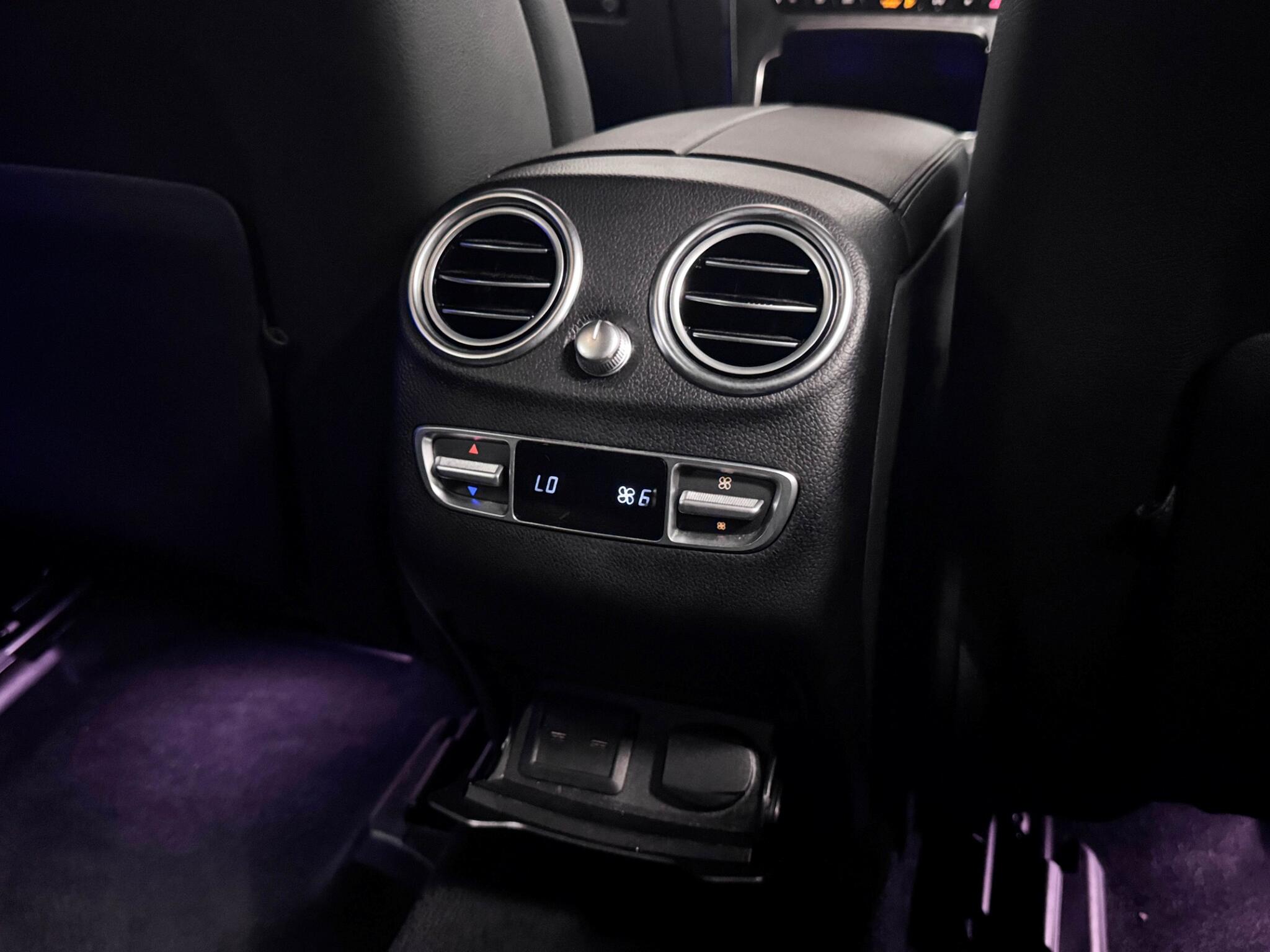Mercedes-Benz GLC view 19
