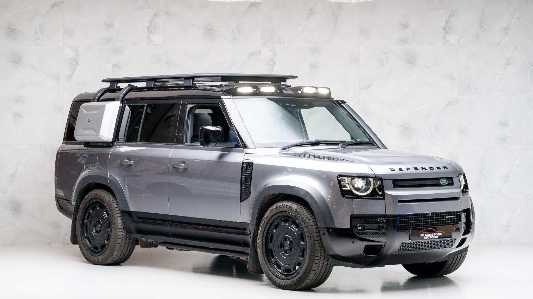 Land Rover Defender 130