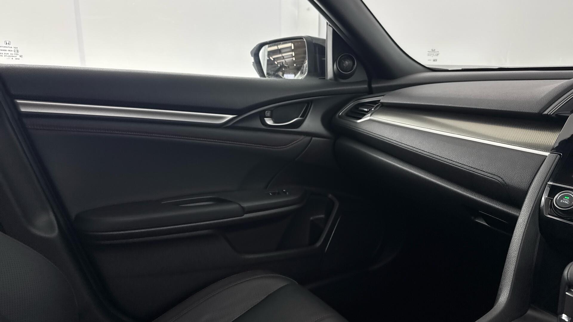 Honda Civic view 34