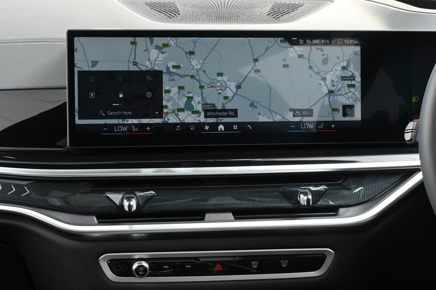 BMW X5 view 8