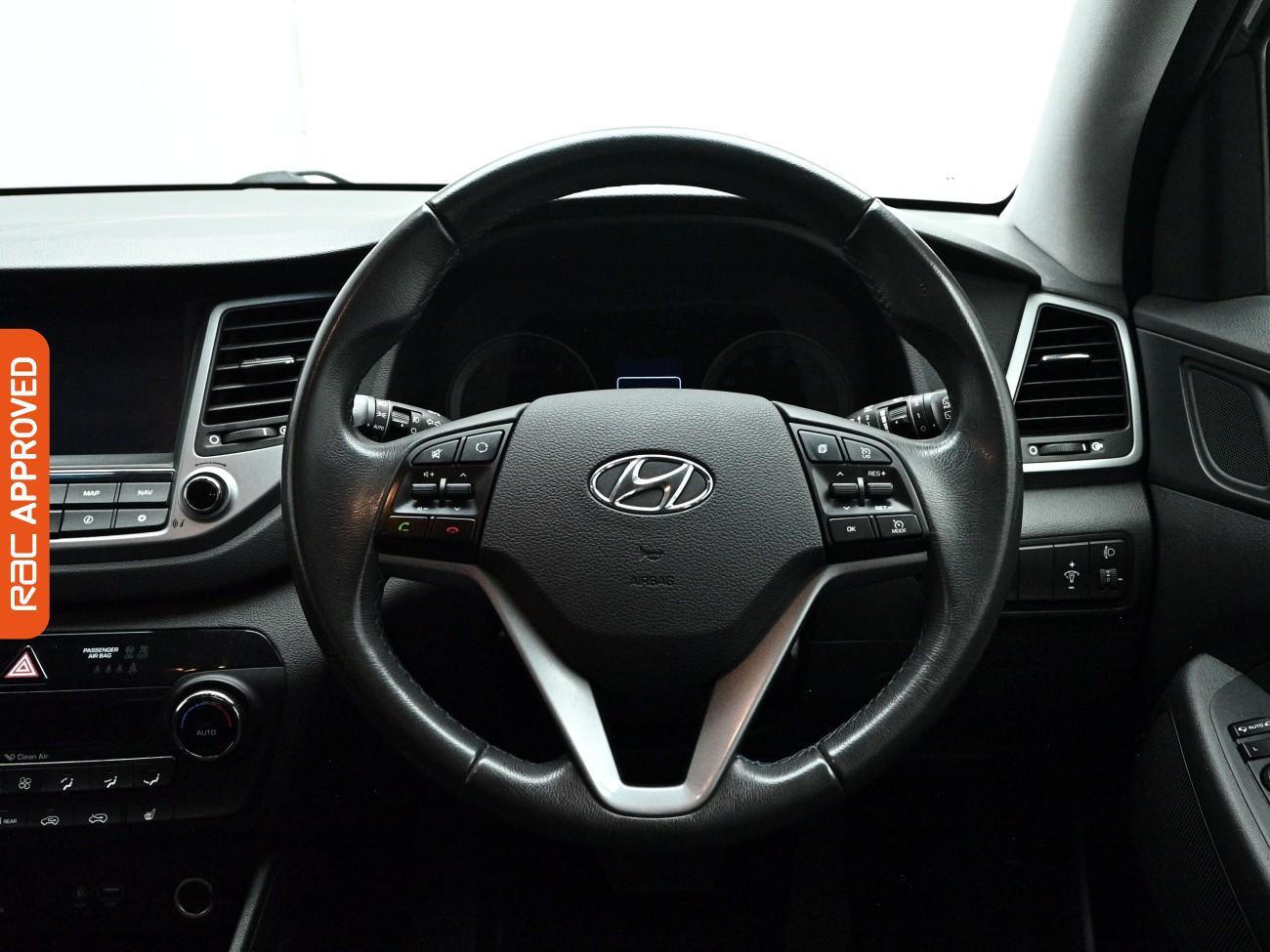 Hyundai Tucson view 9
