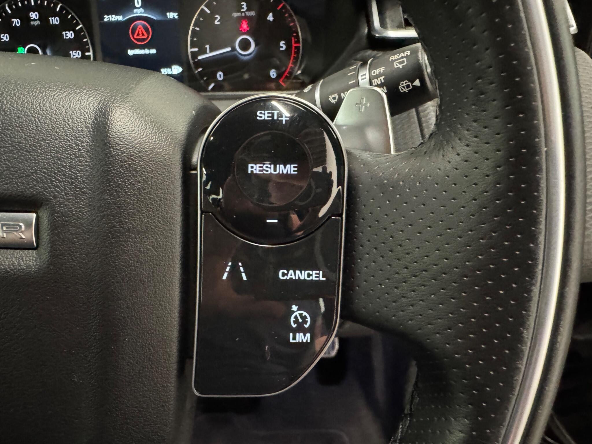 Land Rover Range Rover Velar view 12