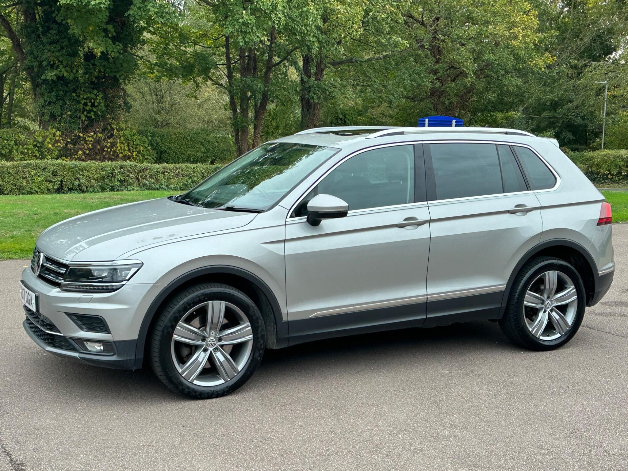 2017 Volkswagen Tiguan 2.0 TDI BlueMotion Tech SEL DSG 4Motion Euro 6 (s/s) 5dr
