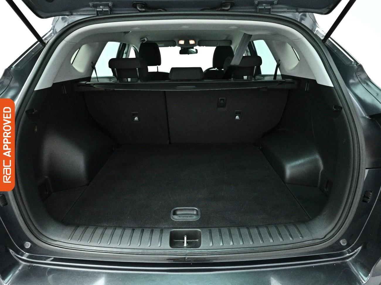 Hyundai Tucson view 24
