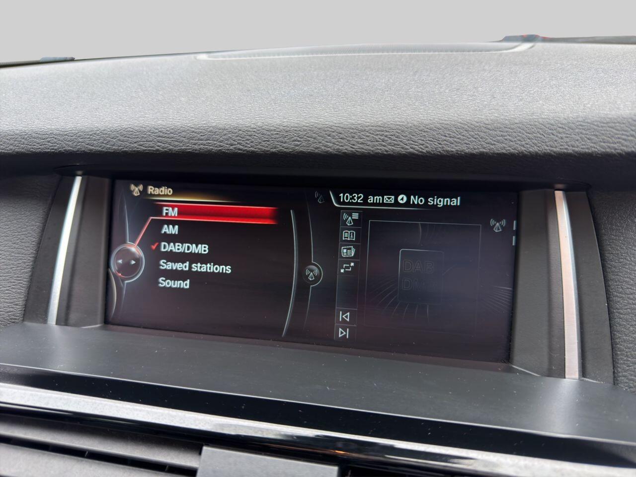 BMW X4 view 23