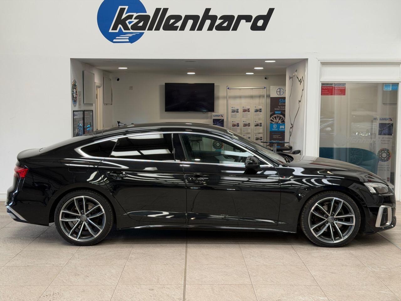 Audi A5 view 25