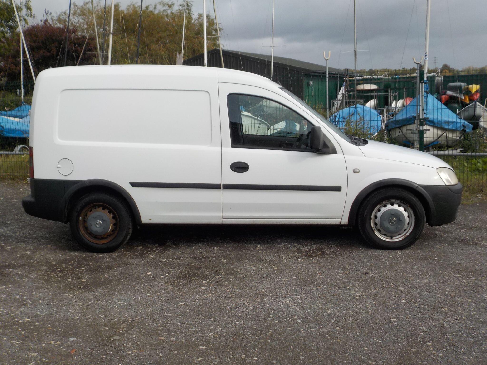 Vauxhall Combo 1.3 CDTi 1700 16v 3dr