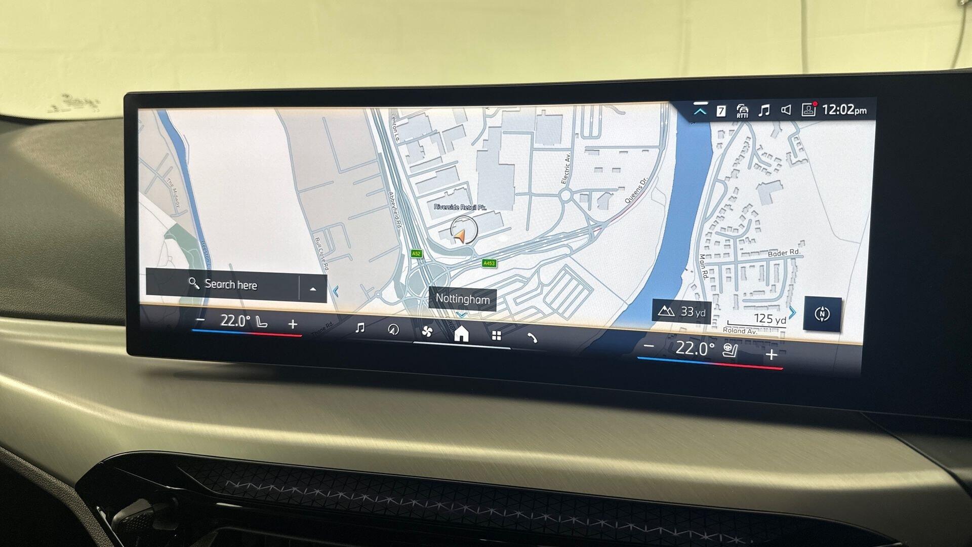 BMW 2 Series view 25