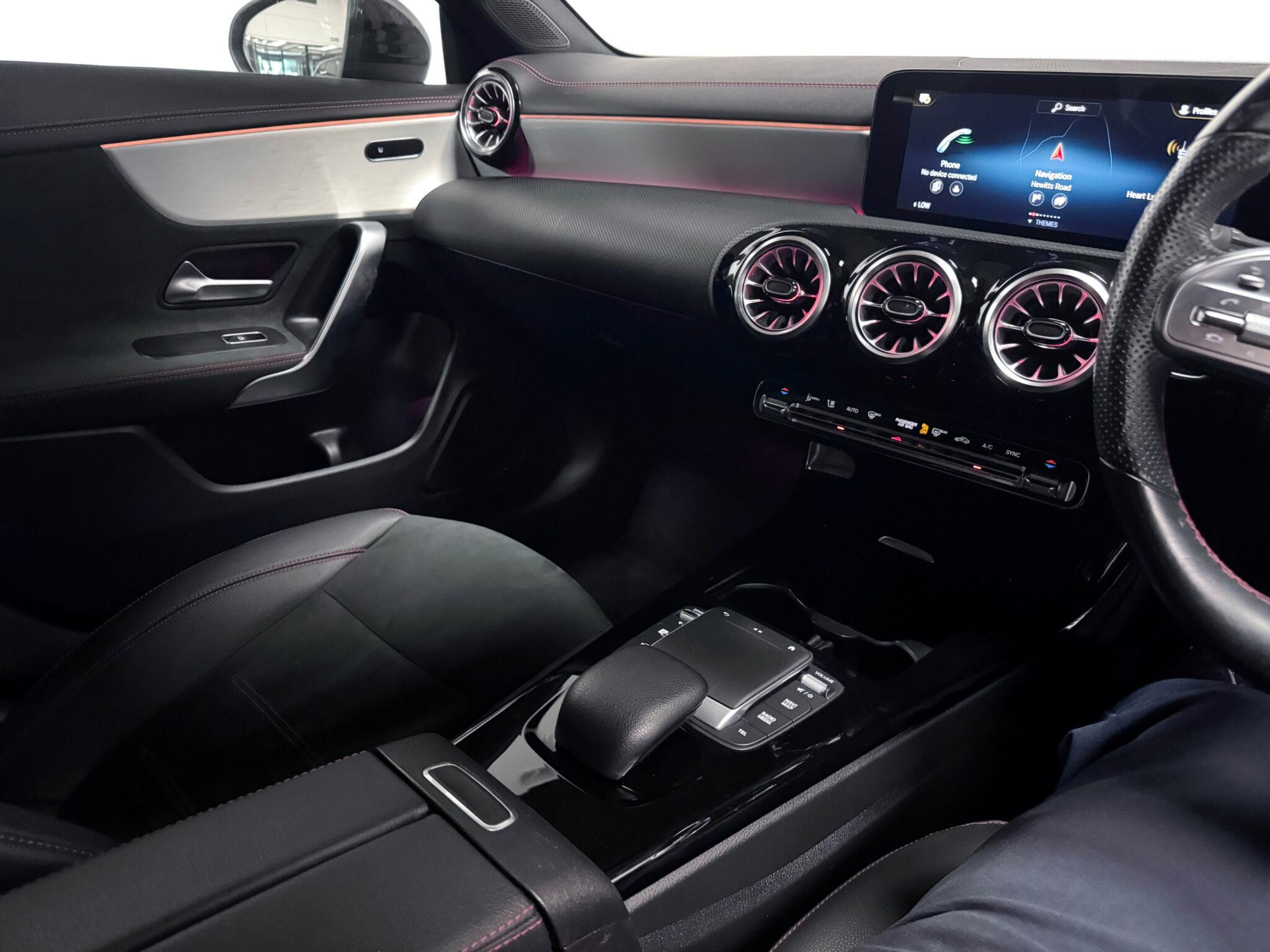 Mercedes-Benz Cla view 35