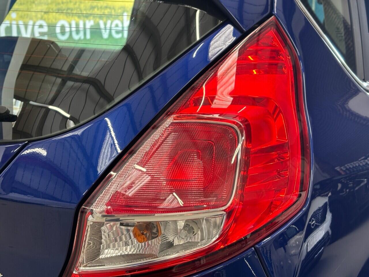 Ford Fiesta view 50