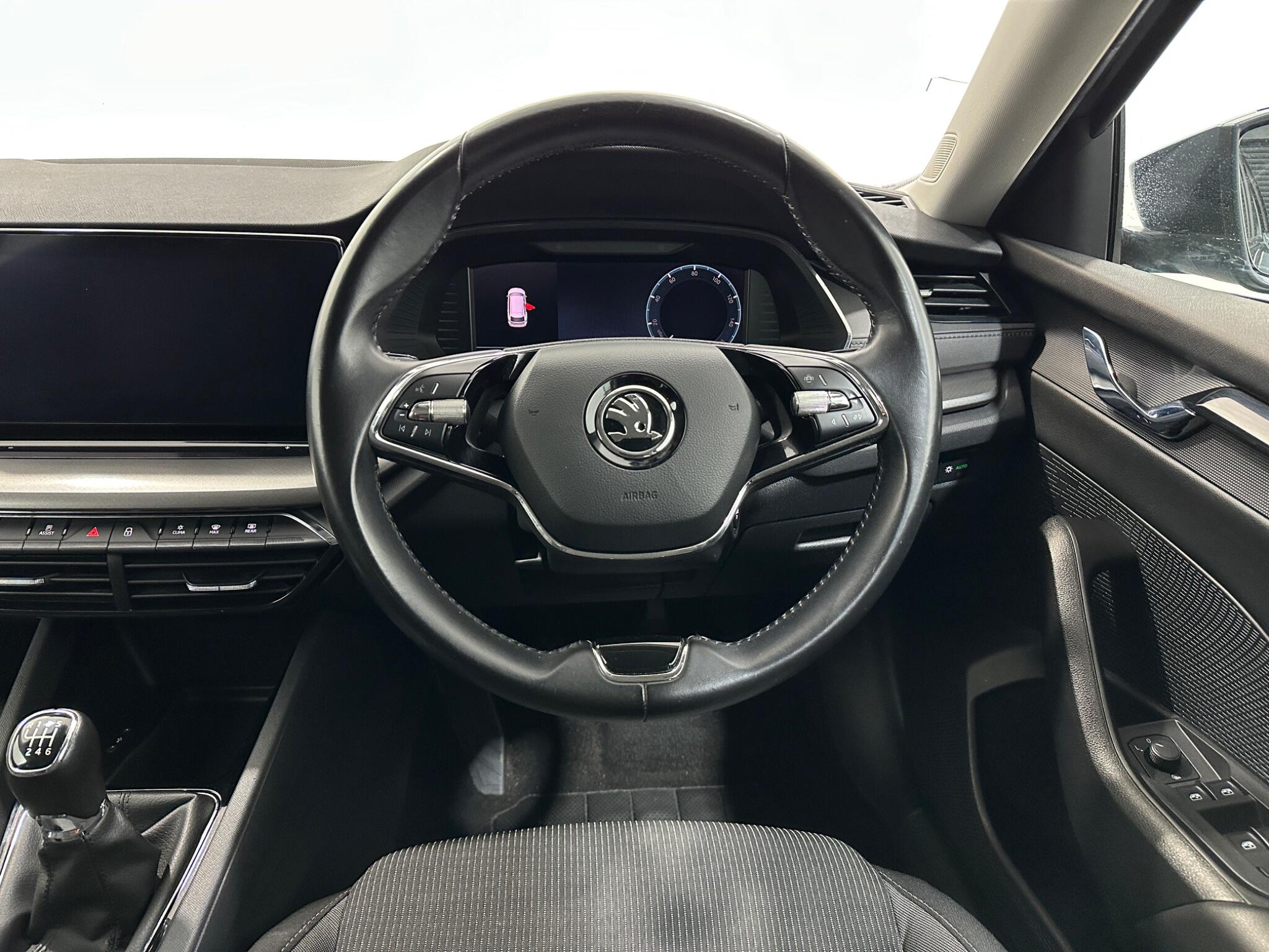 Skoda Octavia view 13