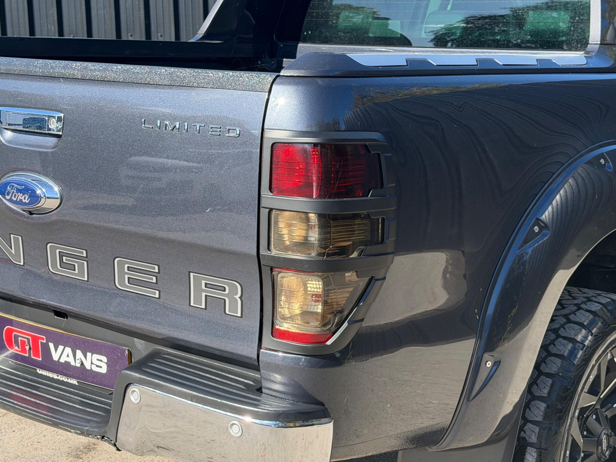 Ford Ranger view 42