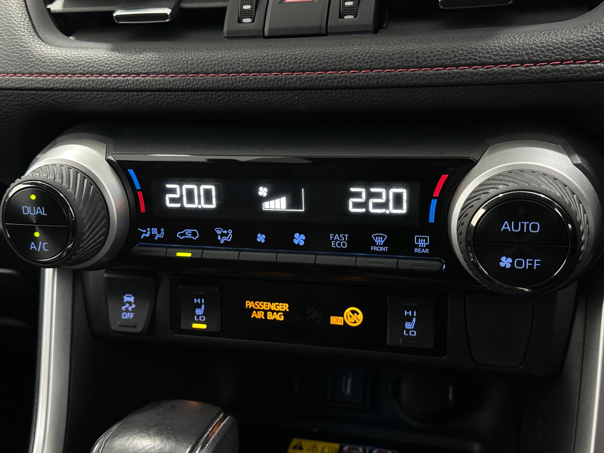 Toyota Rav4 view 22