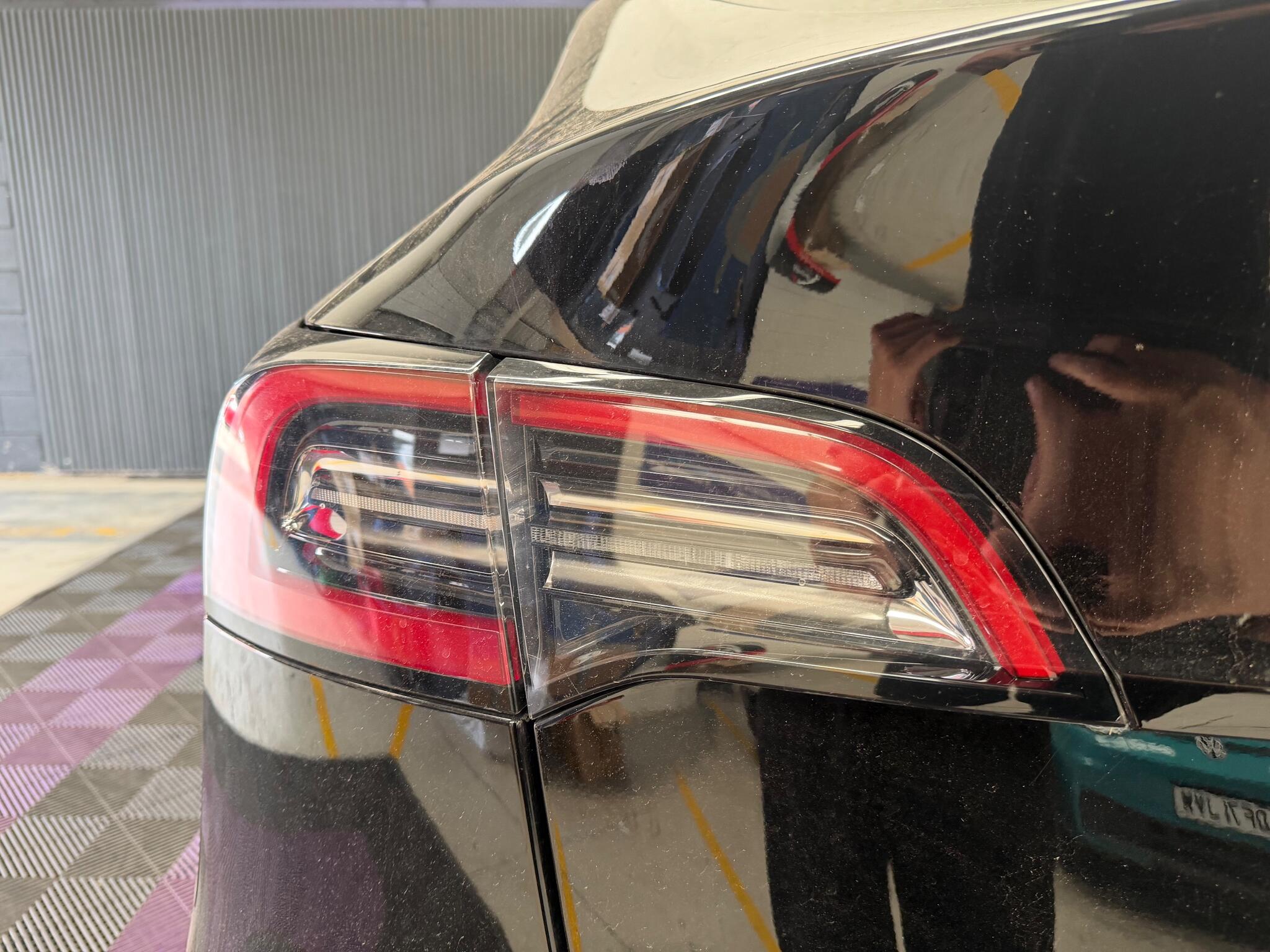 Tesla Model Y view 43
