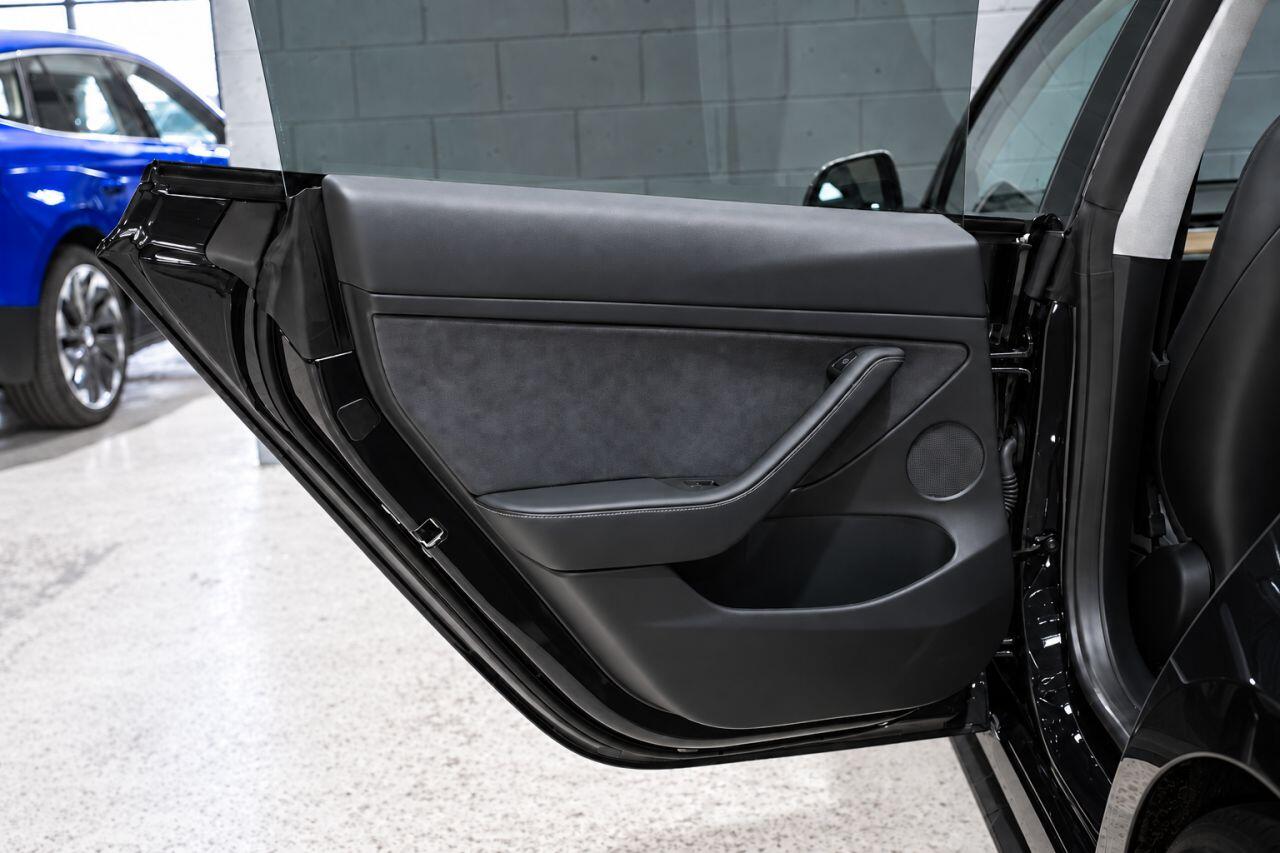 Tesla Model 3 view 13